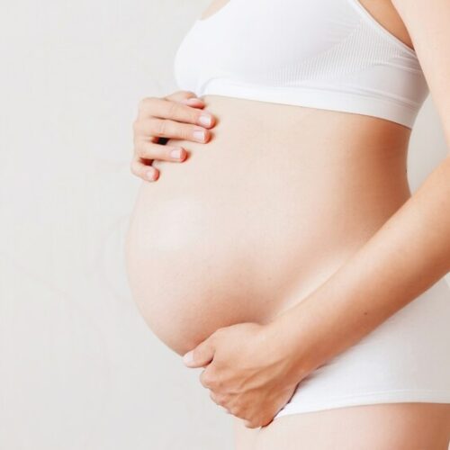 Piel seca en el embarazo: claves para mantener la piel hidratada
