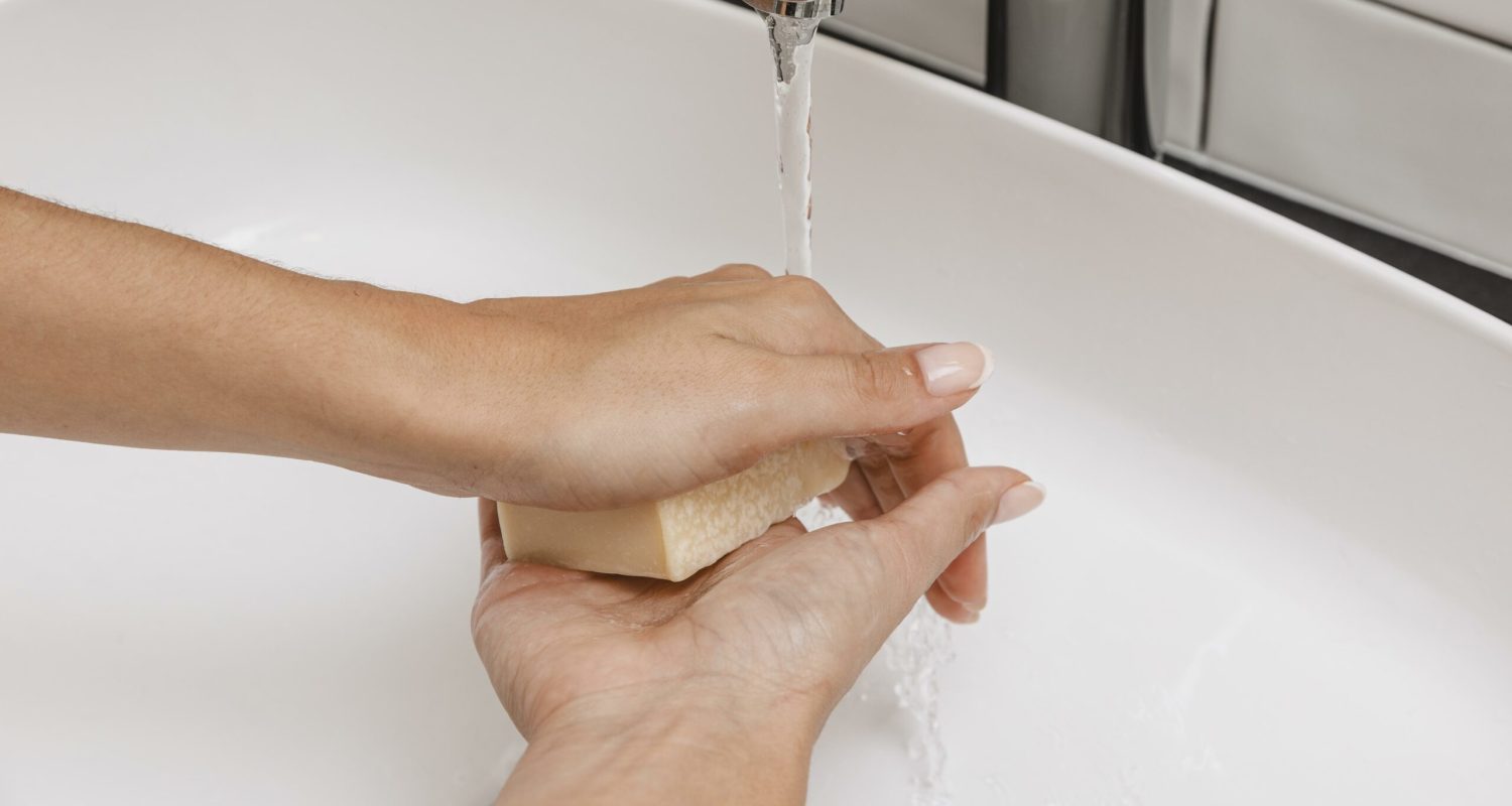 rubbing-soap-hands-good-clean